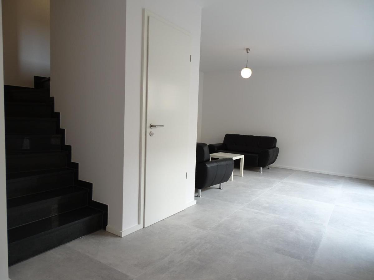 Avi City Apartments Kinghouse デュッセルドルフ 部屋 写真
