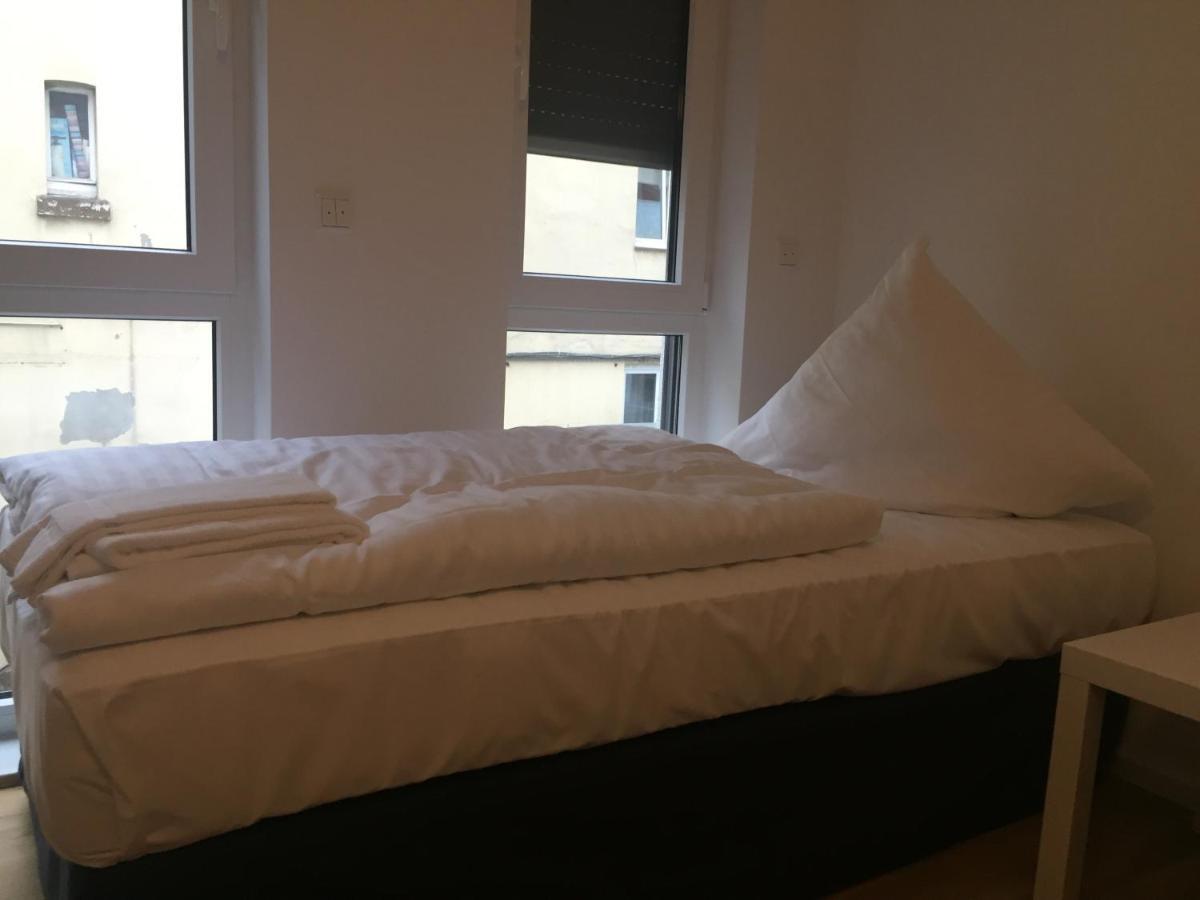 Avi City Apartments Kinghouse デュッセルドルフ 部屋 写真